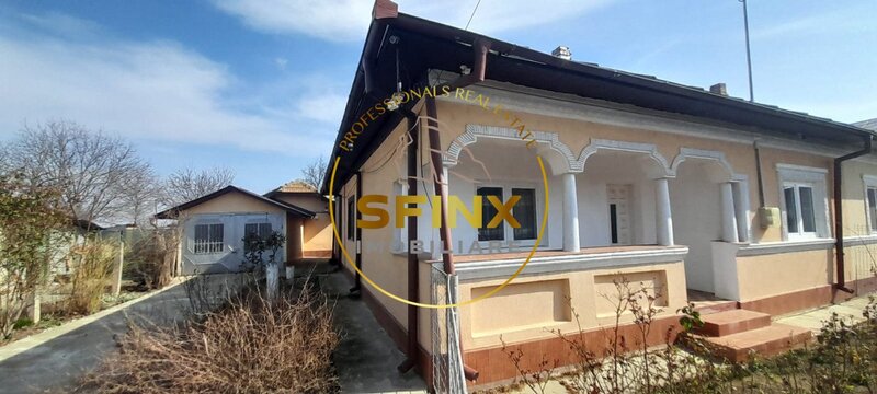 Videle de vanzare casa 5 camere, teren 1501mp